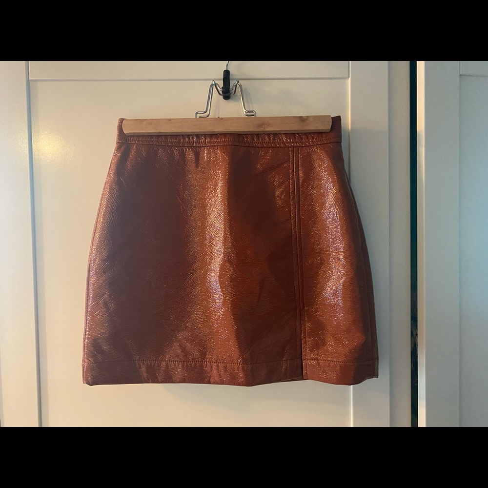 Wilfred Skirt 🤎
